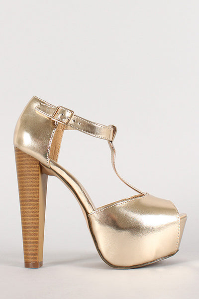 Breckelle Metallic T-Strap Platform Heel